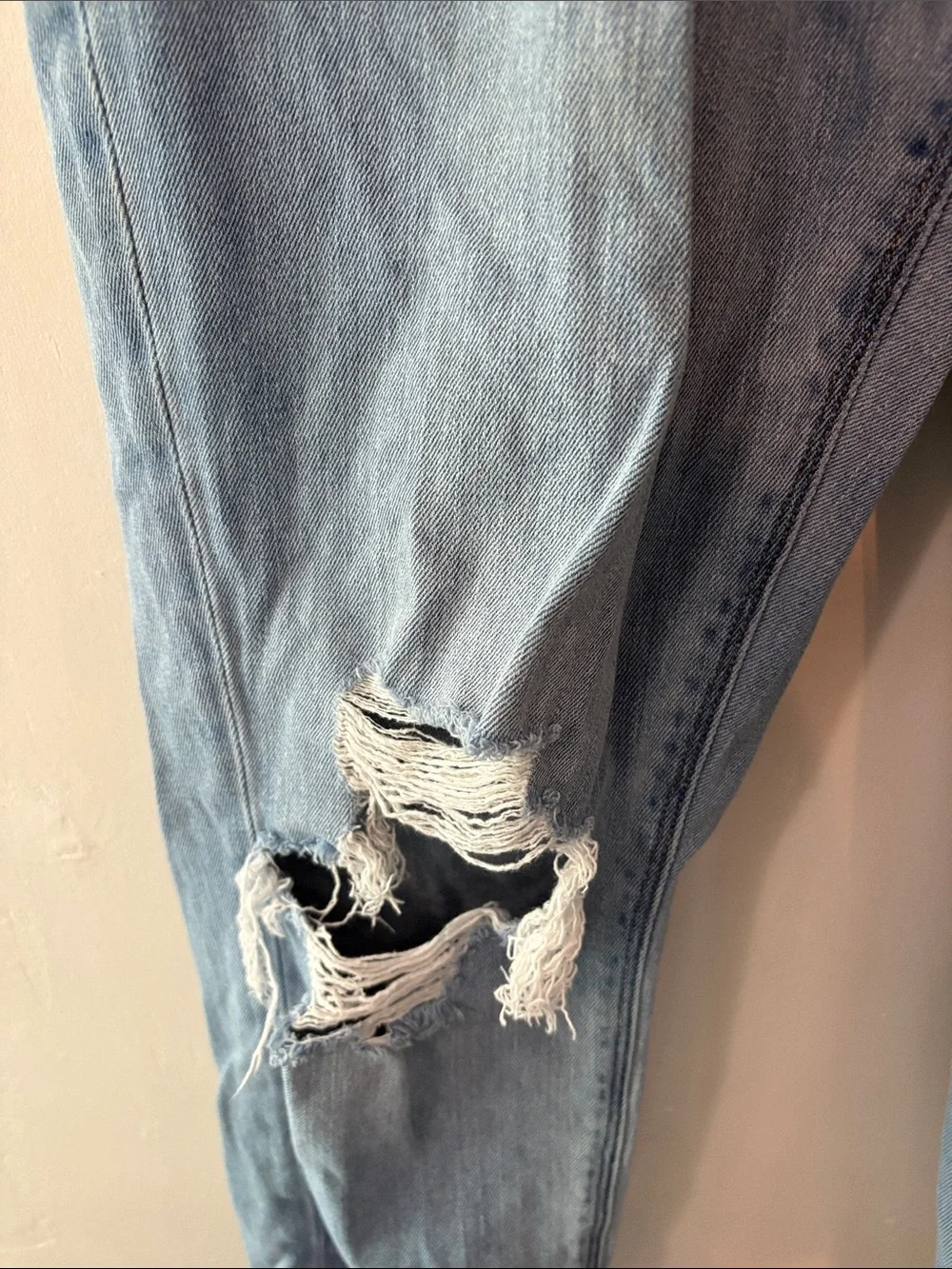 American Eagle Outfitters Light Blue Distressed Mom Jeans Size 12 - Picture 10 of 12